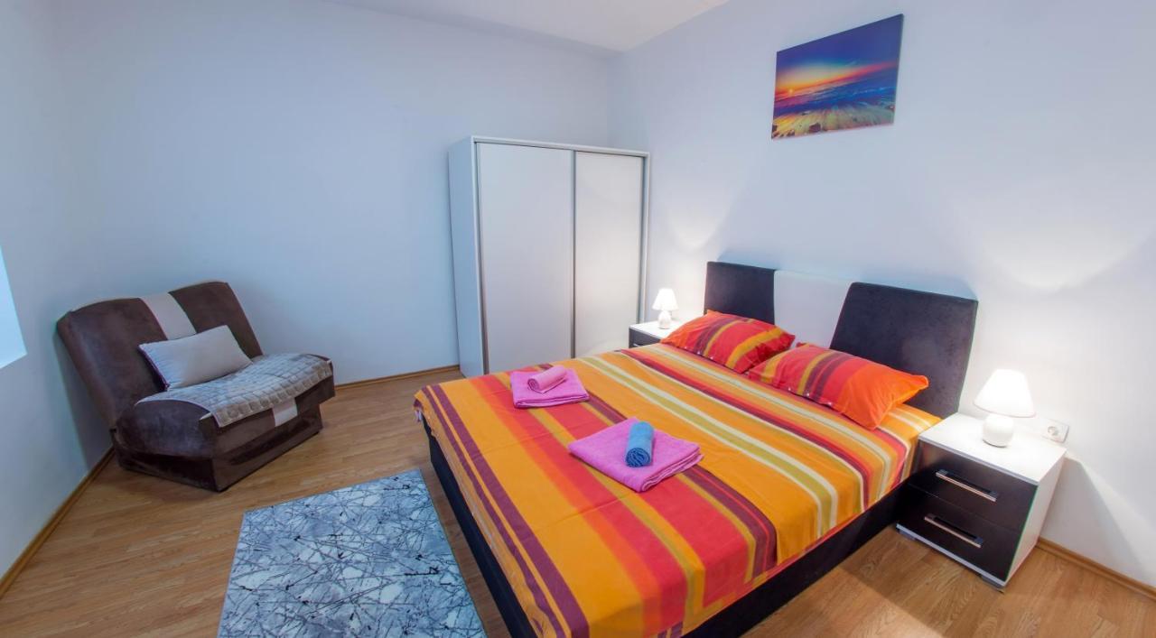 Cozy Corner Near Old Town Apartamento Mostar Exterior foto