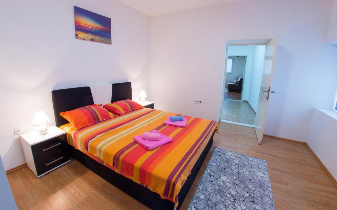 Cozy Corner Near Old Town Apartamento Mostar Exterior foto